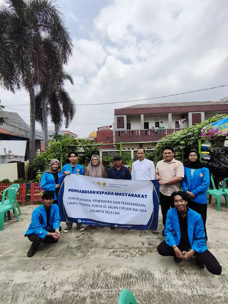 Kegiatan Pengabdian Kepada Masyarakat Mahasiswa Universitas Pamulang