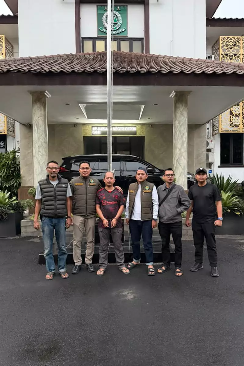 Kejari Depok Tangkap Buronan Penipuan Rumah Rp 250 Juta