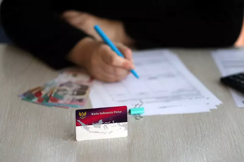 Komisi X Formulasikan PTN Gratis, Usul KIP Kuliah Dialihkan ke PTS