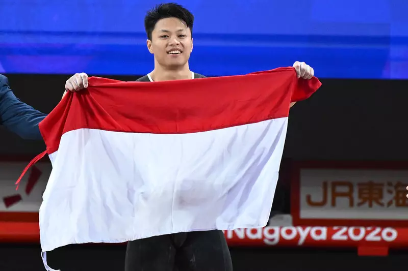 Lifter Indonesia, Rahmat Erwin Persembahkan Emas Asian Games 2026 untuk Anak