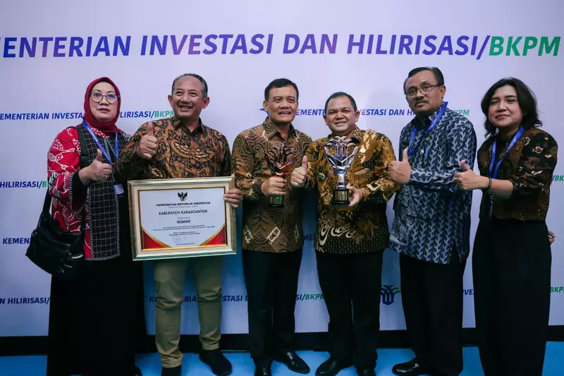 Melayani dengan Prima, Pemprov Jateng Raih Penghargaan Layanan Investasi
