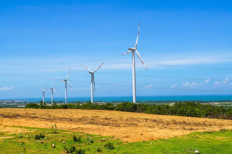 Mengelola Transformasi Energi untuk Masa Depan Industri Indonesia