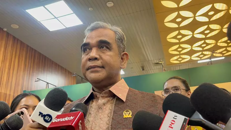 Muzani soal Jokowi Jadi Kader-Pamer KTA PSI: Hak Warga Berpolitik