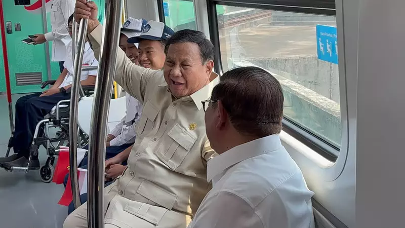 Naik LRT Jakarta Rp 8 selama 8 Hari, Tarif Tetap Bakal Diteken Oktober