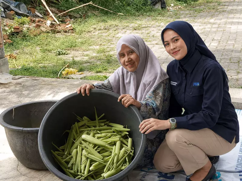 Nasabah PNM Mekaar Ini Sukses Sulap Sampah Pasar Jadi Usaha Beromzet Jutaan