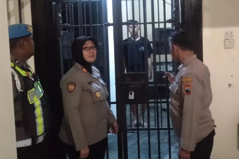 Ngaku Masih Jadi Polisi Aktif, Eks Polisi Bawa Kabur Motor Kenalan di Semarang