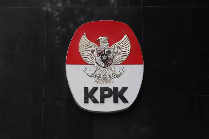 OTT di Bolmut, KPK Amankan 14 Orang Termasuk Bupati dan Sita Uang Ratusan Juta