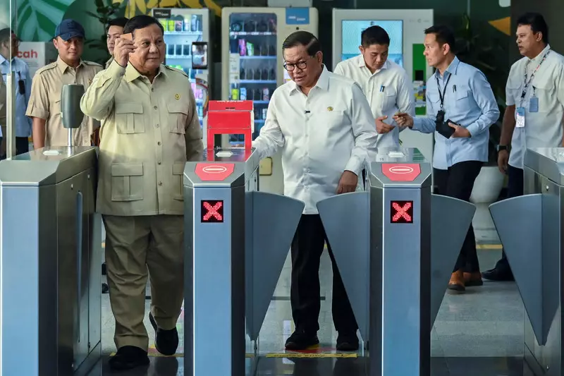 PDIP soal Keakraban Prabowo-Pramono: Pilpres Masih Jauh, Kita Kerja Dulu