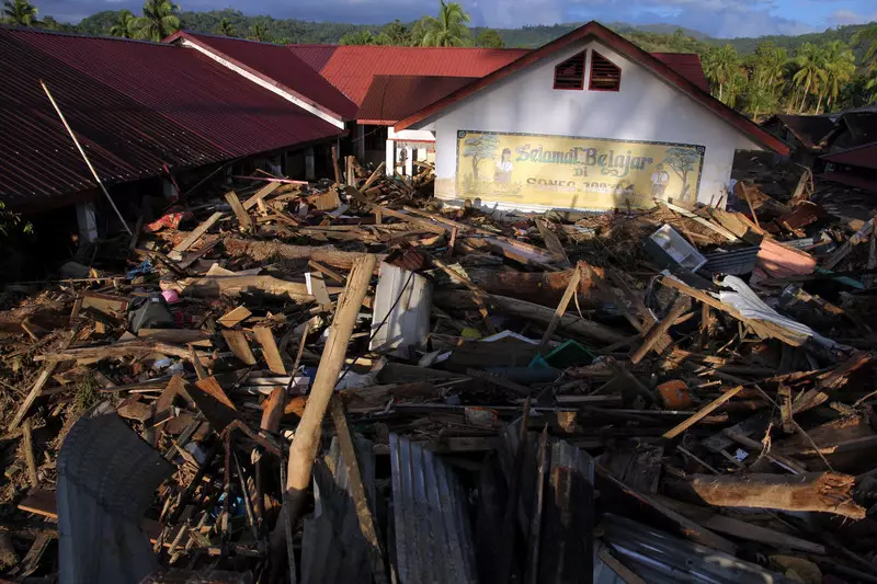 Pemerintah Alokasikan Rp 5 T buat Rehab 4.922 Sekolah Terdampak Bencana Sumatera