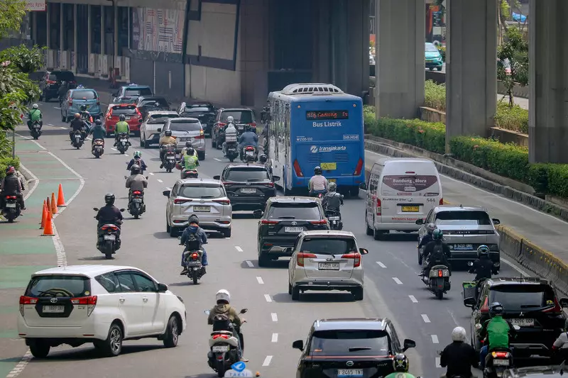 Pencari Kerja-Pendamping Disabilitas Bisa Naik Transum Jakarta Gratis Mulai 2027