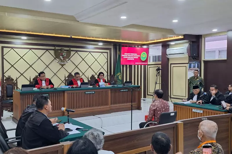 Pertimbangan Hakim Sunat Hukuman Nadiem Jadi 9 Tahun Bui-Uang Pengganti Rp 548 M