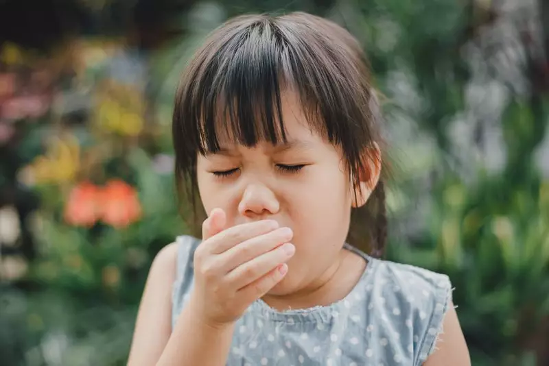 Polutan Bisa Masuk ke Usus Anak Lewat Lendir Tenggorokan? Ini Penjelasan Dokter