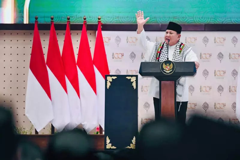 Prabowo di Syukuran 100 Tahun Pondok Gontor: Pekik Free Palestine, Puji Gontor