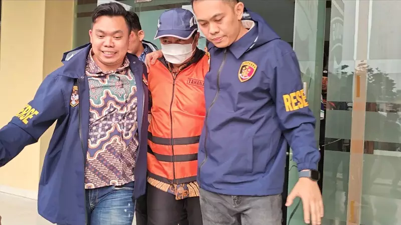 Sekda Lamteng Tersangka: Rekrut 382 Honorer Fiktif, Negara Rugi Rp 7,3 M