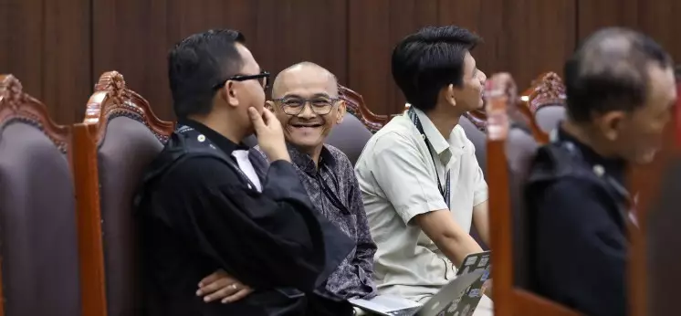 Siapa Mengendalikan Dompet Negara?