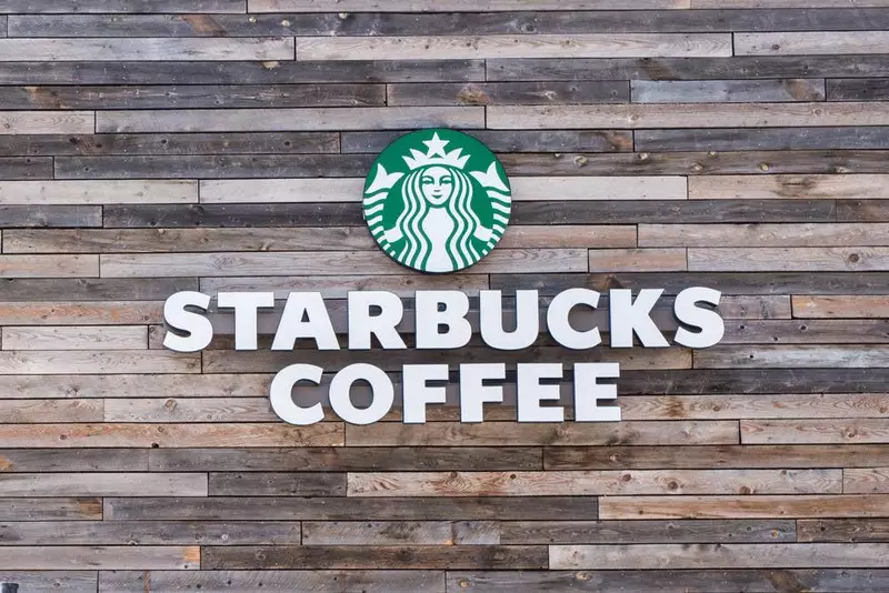 Starbucks Bakal Tutup 250 Gerai Kopi di Amerika Utara