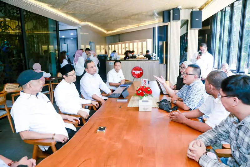 Tepati Janji, Gus Ipul dan Agus Jabo Kembali Temui Perwakilan Demonstran