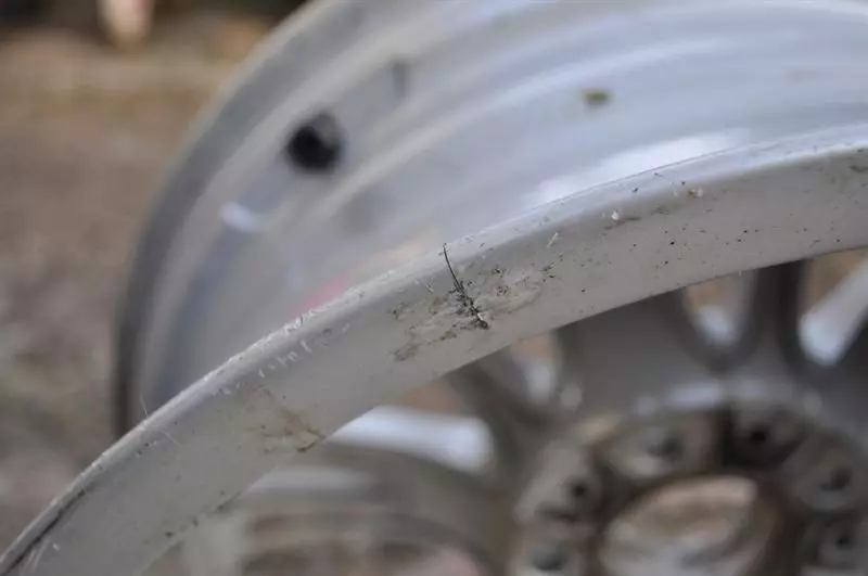 Velg Mobil Retak Bisa Diperbaiki Mulai Rp 100 Ribuan, Tapi Ketahui Ketentuannya